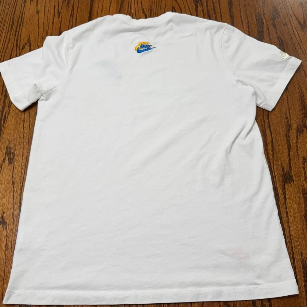 Nike Sportswear Club Essentials Logo T-Shirt DJ1568-100 White Men’s M